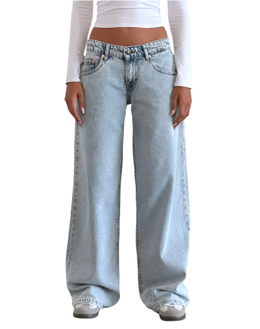 WO Low Rise Jeans in 80's Light Wash Blue