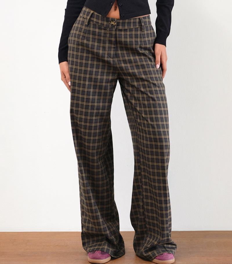 Trouser in Dark Brown Check