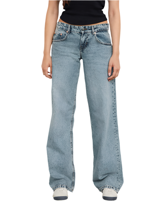 W.O.F.A 25 | LOW RISE PARALLEL JEANS IN VINTAGE BLUE WASH